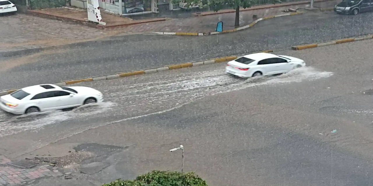 Meteorolojiden kuvvetli yağış uyarısı
