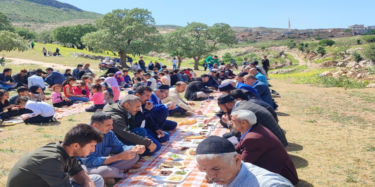 Mardin'de “Zew” geleneği yıllardır dualarla sürdürülüyor