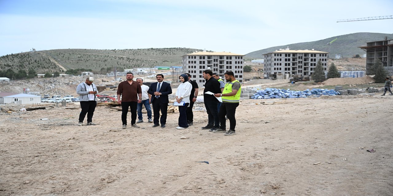 Malatya'da TOKİ'nin 865 konut ve 15 dükkânın yapım süreci devam ediyor