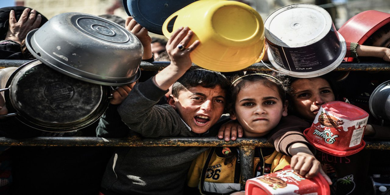 Gazze’de on binlerce çocuk açlık nedeniyle ölüm tehlikesi altında