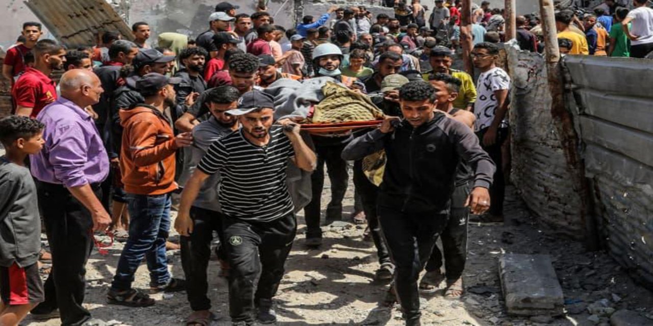 Gazze'de can kaybı 52 bin 810'a yükseldi