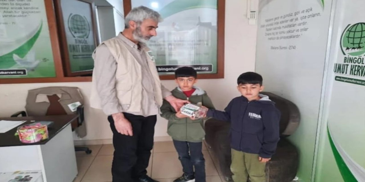 Minik yüreklerden Gazze için büyük destek