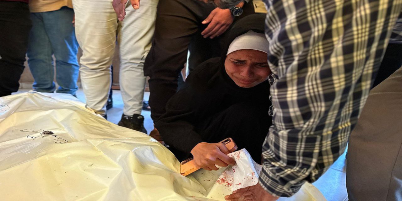 Gazze'de şehit sayısı 53 bine yaklaştı