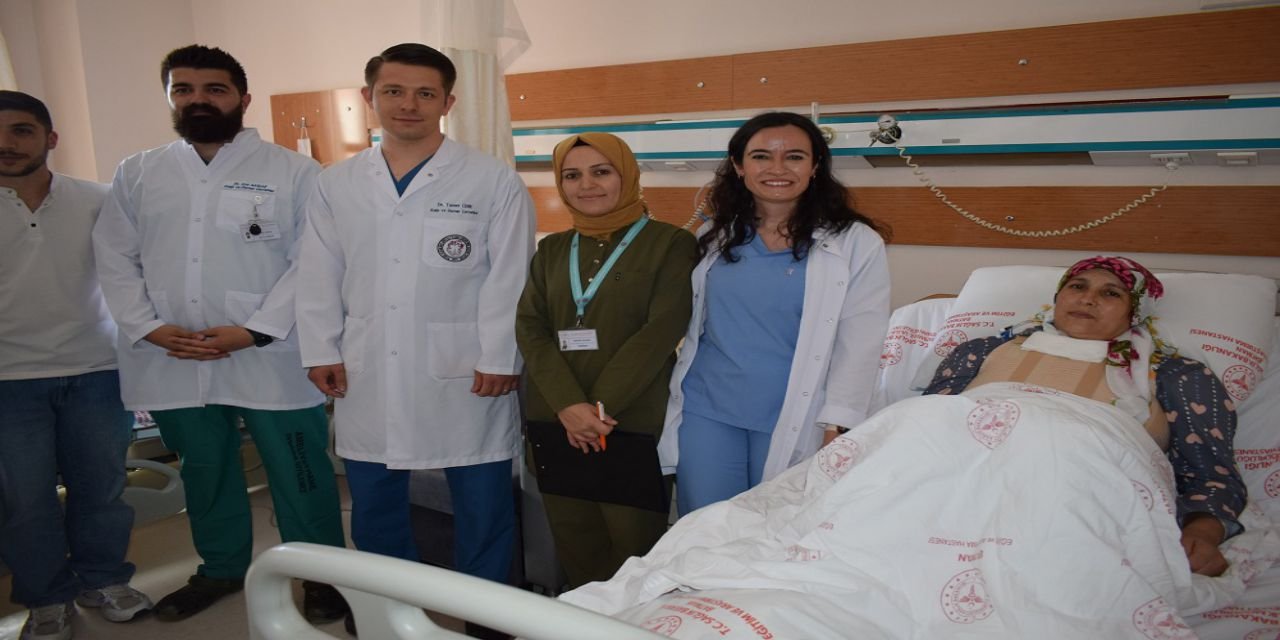 Aort Damar Yırtılması Geçiren Hasta Zorlu Operasyonla Sağlığına Kavuştu