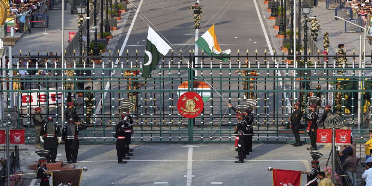 Pakistan ve Hindistan askerlerini geri çekme konusunda anlaştı