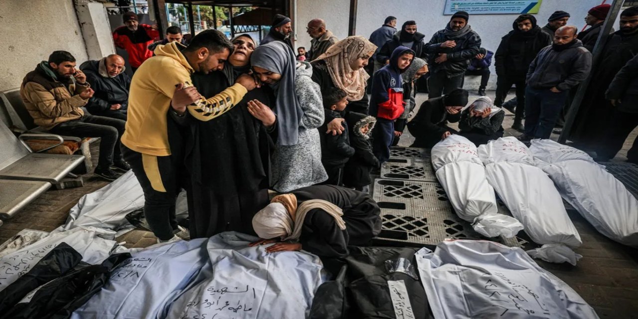 Gazze'de can kaybı 53 bin 939'a yükseldi