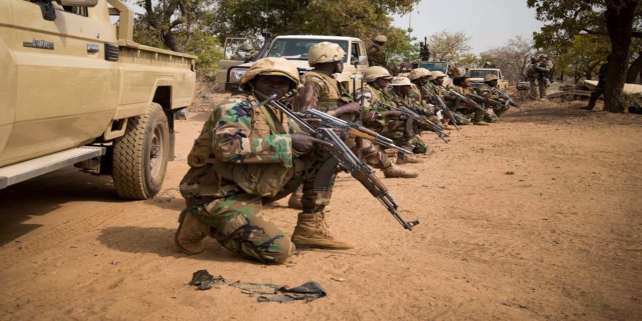 Mali'de ordu güçlerine saldırı: 40 asker öldü