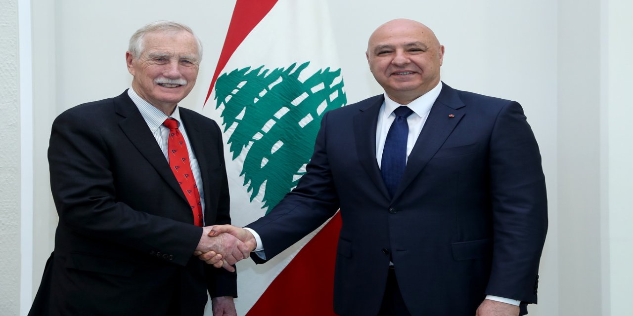 Lübnan Cumhurbaşkanı: "Filistin silahları" meselesini ele almak için komiteler kurduk