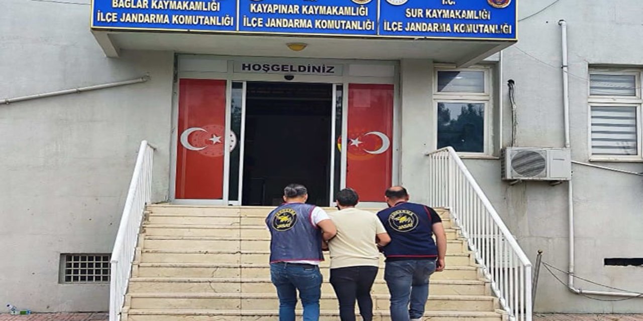 Diyarbakır'da dolandırıcılık suçundan 82 yıl hapis cezası bulunan firari yakalandı