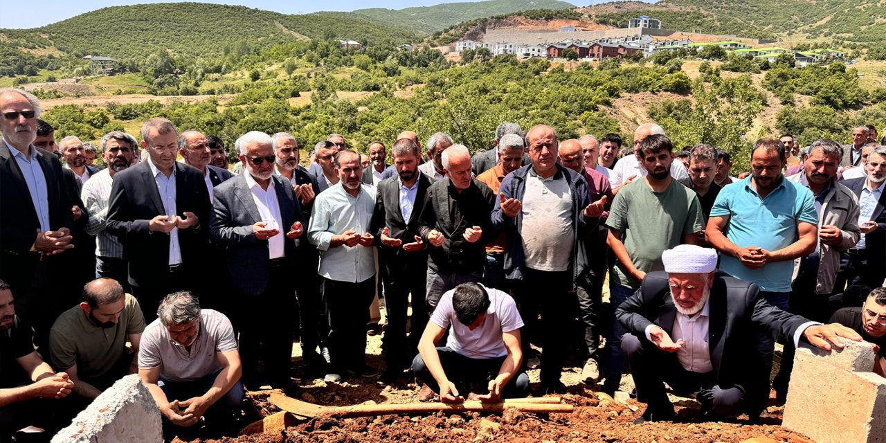 Bingöl’ün önemli simalarından Orhan Açıkbaş hayatını kaybetti