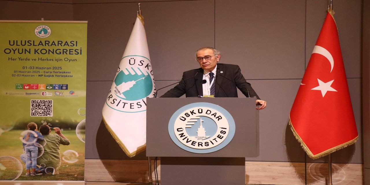 Prof. Dr. Tarhan: Anne babayla oynayan çocuklarda gelişme hızlanıyor