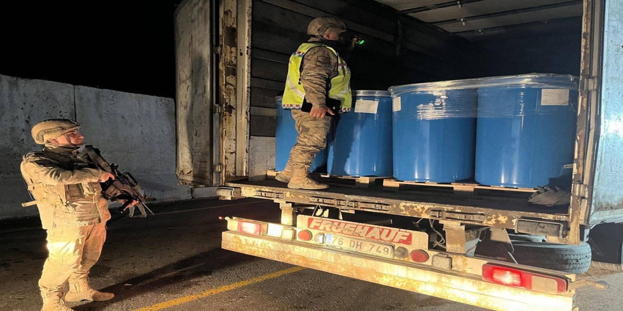 Ağrı'da jandarma tarafından 48 tim 194 personelle uygulama gerçekleştirildi
