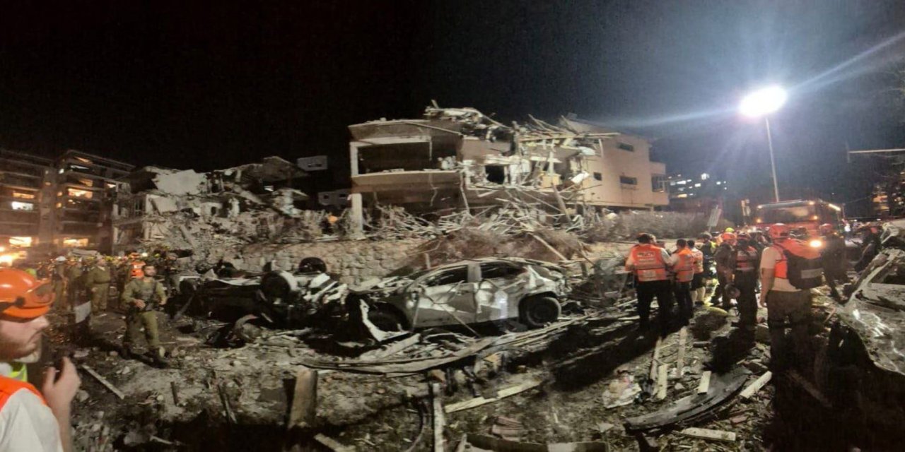 Tel Aviv'de eşi görülmemiş yıkım: Siyonist rejim kayıpları gizlemeye çalışıyor