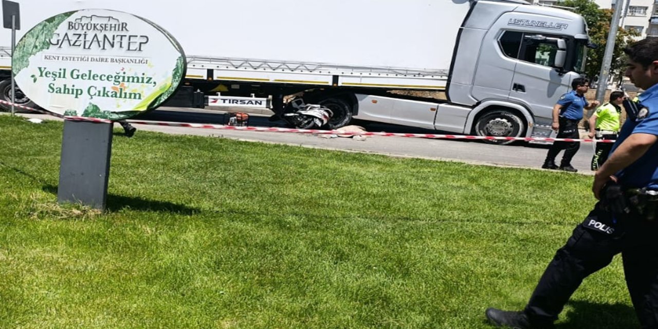 Gaziantep'te trafik kazası: 2 ölü