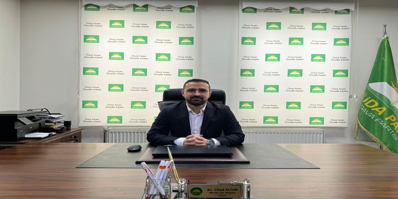 Başkan Altun: Dini değerlere hakaret cezalandırılmalı