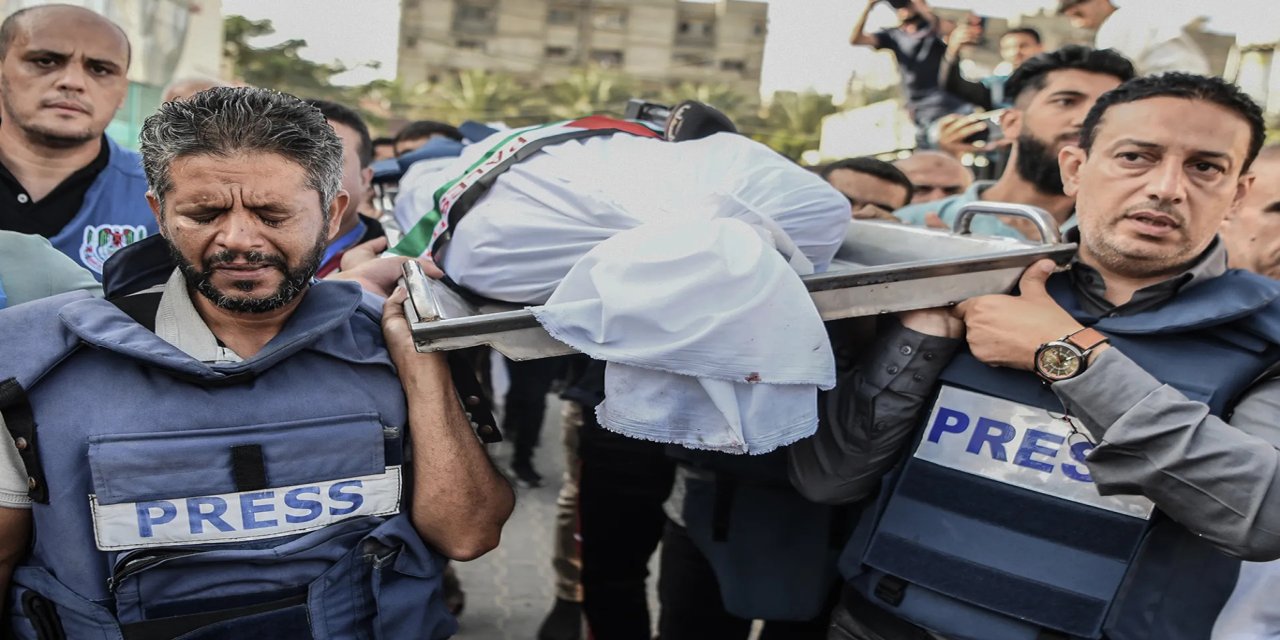 Siyonist işgalciler Gazze'de bir gazeteciyi daha katletti