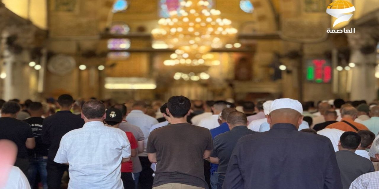 Mescid-i Aksa'da 50 bin kişi cuma namazını kıldı