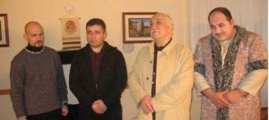 Stand-upçı Atalay Demirci'nin FETÖ üyesi olduğu belgelendi