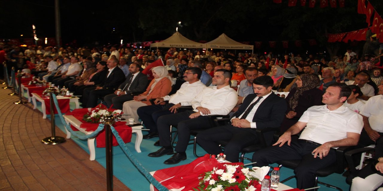 15 Temmuz'un 9. yılında Batman'da anma programı düzenlendi