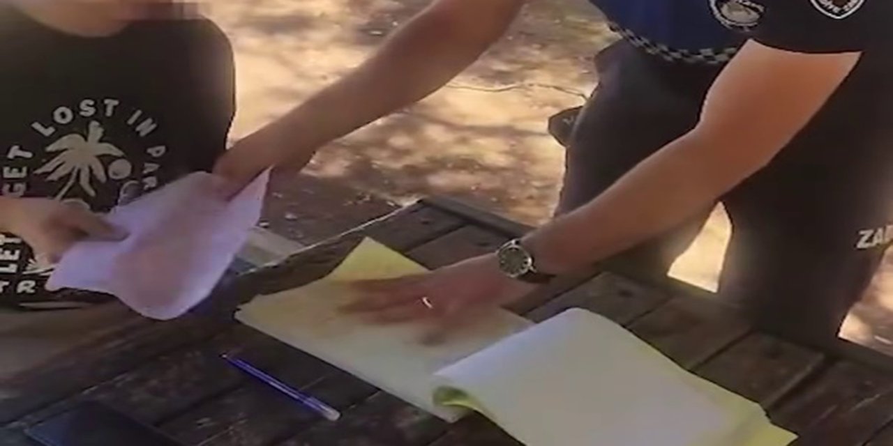Gaziantep'te yere çöp ve izmarit atan vatandaşlara ceza kesildi