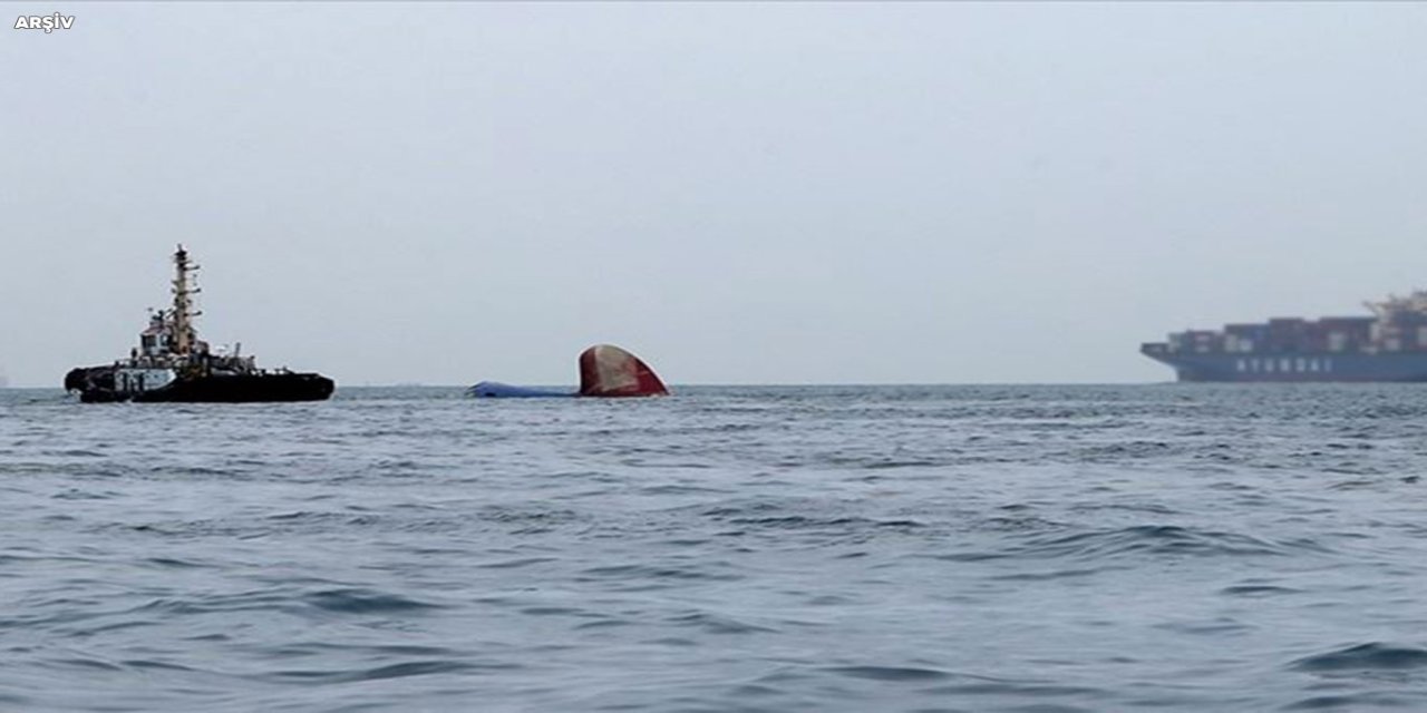 Vietnam'da tur teknesi battı: 37 ölü