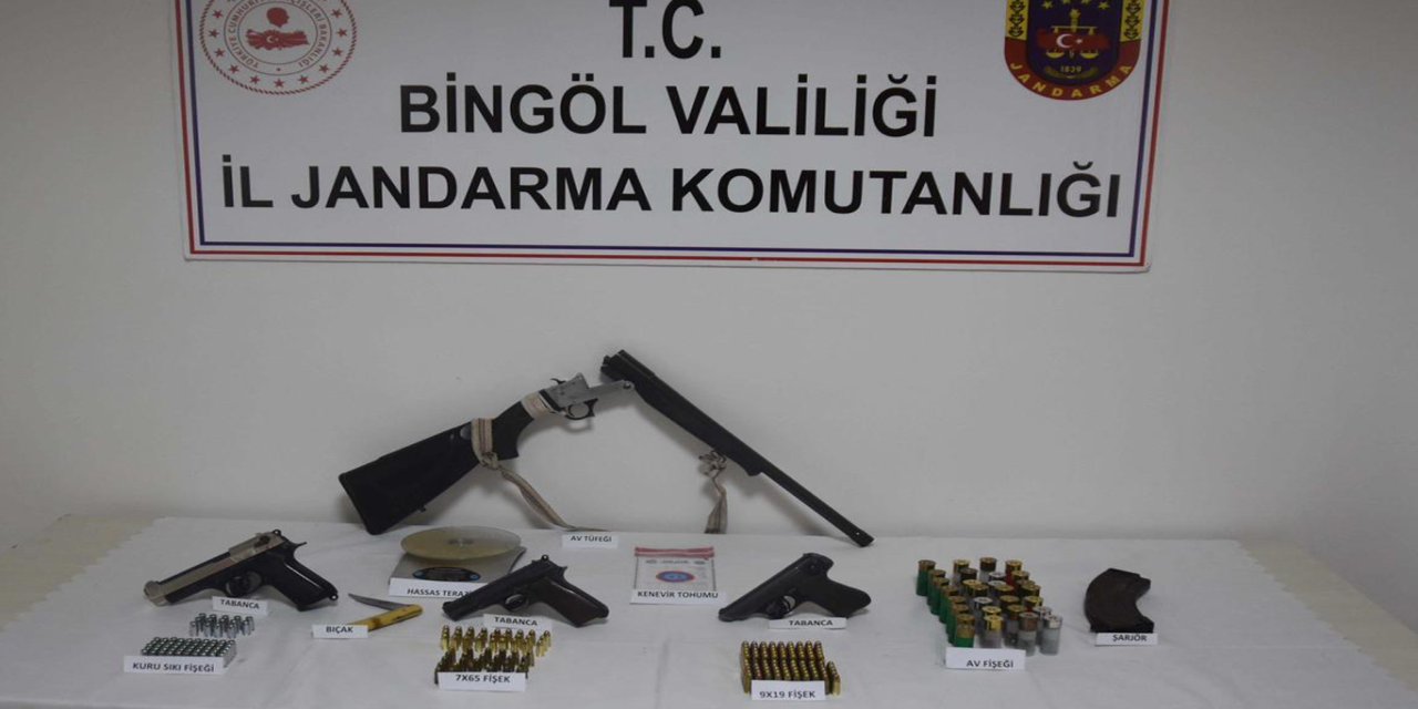 Bingöl'ün Genç ilçesinde silah ve uyuşturucu operasyonu