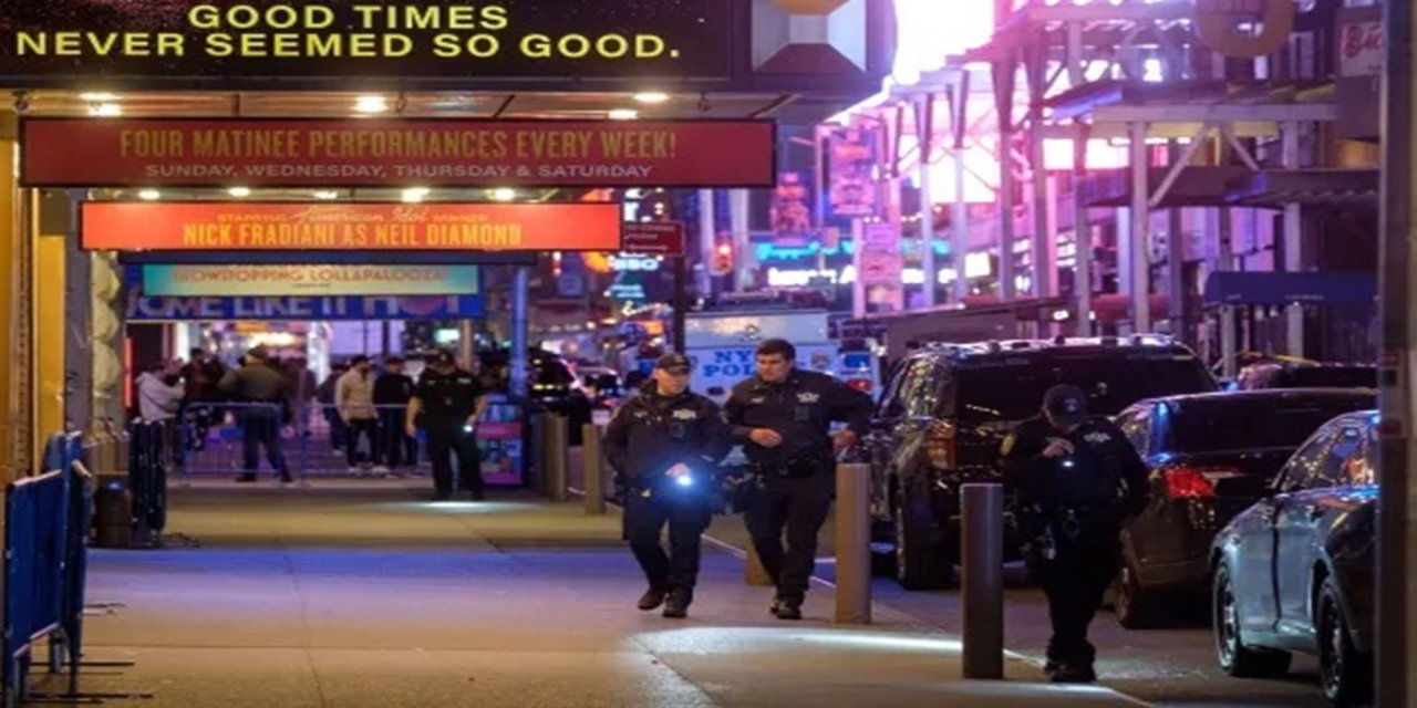 Times Meydanı'ndaki silahlı saldırıda 3 kişi yaralandı