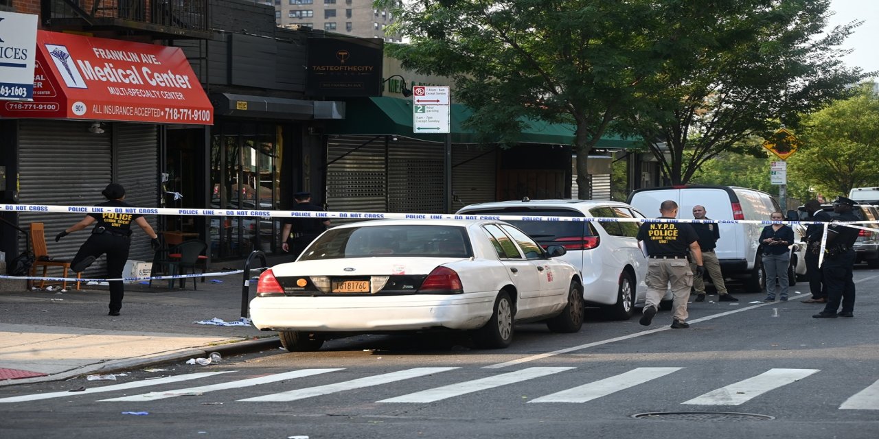 New York'ta silahlı saldırı: 3 ölü 8 yaralı