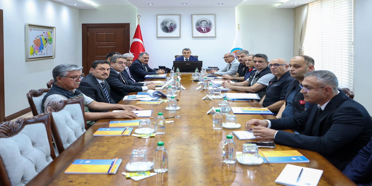 Mersin'de orman yangınlarıyla mücadele masaya yatırıldı