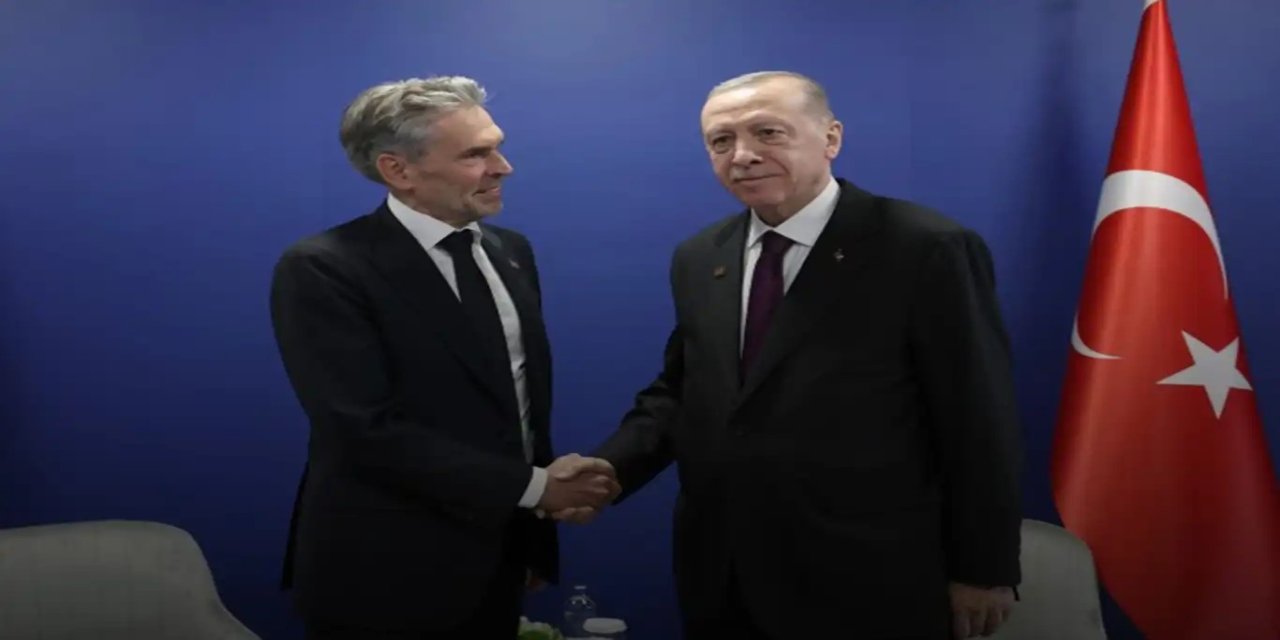Cumhurbaşkanı Erdoğan Hollanda Başbakanı Schoof ile görüştü
