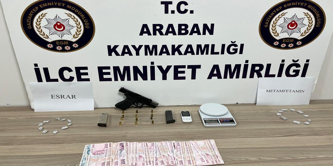 Gaziantep'te silah ve uyuşturucu ele geçirildi