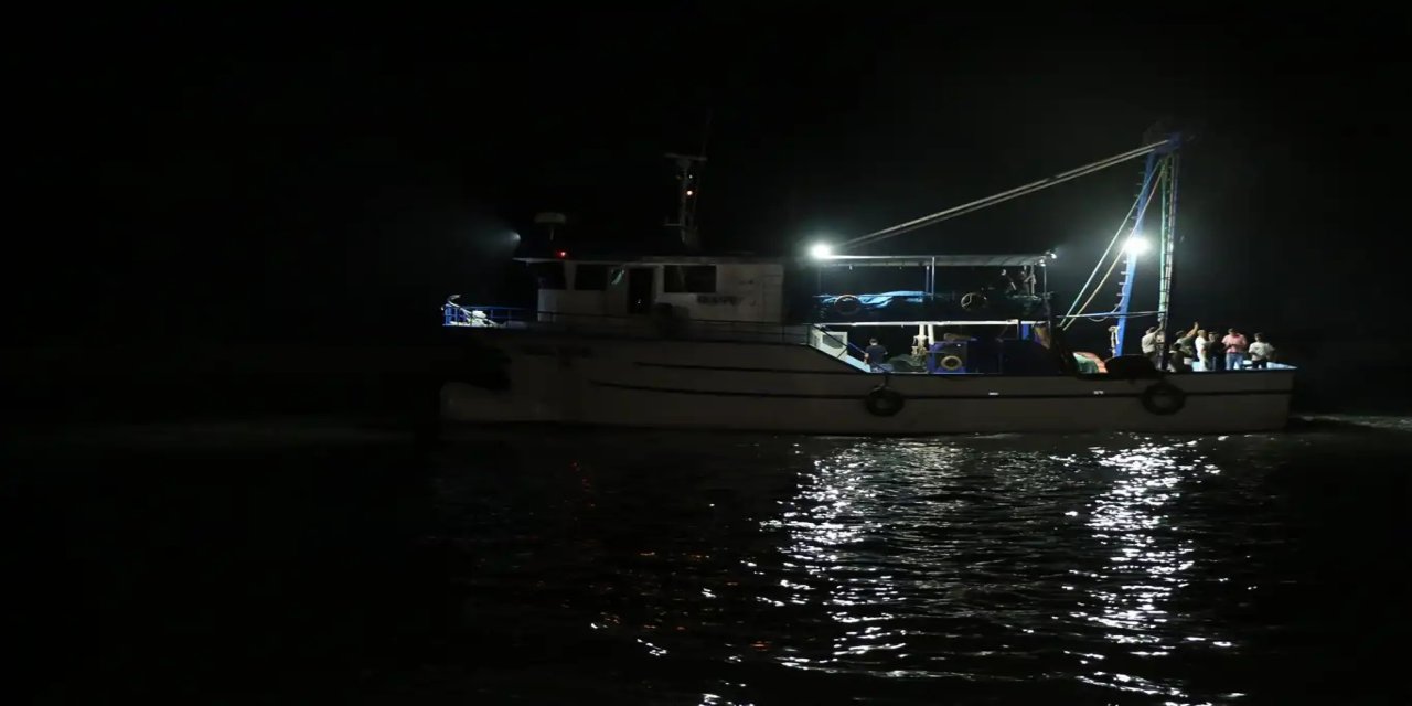 Balıkçılar bu gece "vira bismillah" diyerek denize açılacak