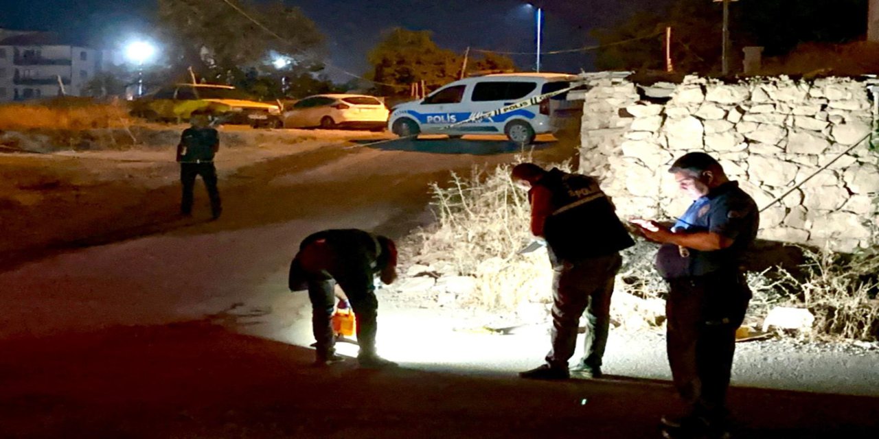 Malatya'da husumetliler arasında silahlı ve bıçaklı kavga: 3 yaralı