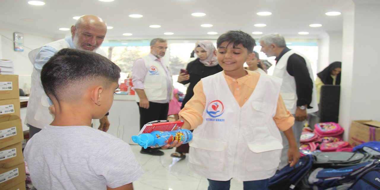 "Sen de Bir Yetimi Okut" kampanyası sevinç oldu