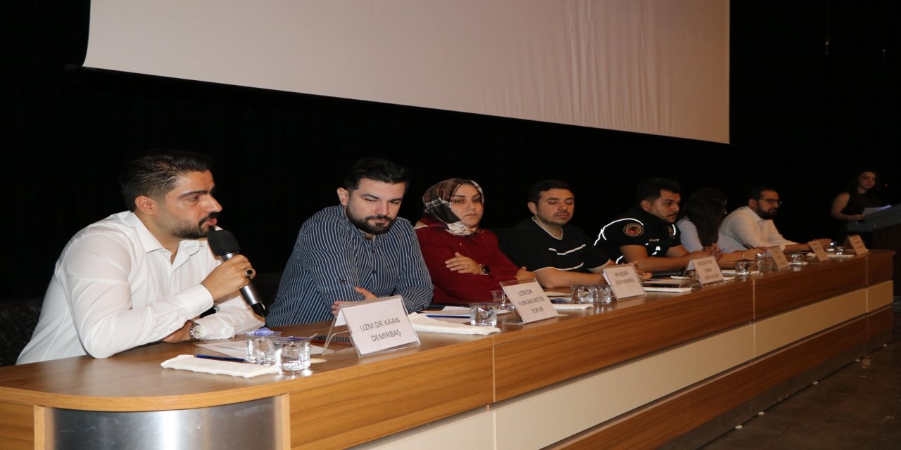 Siirt’te bağımlılıkla mücadele kapsamında farkındalık sempozyumu düzenlendi