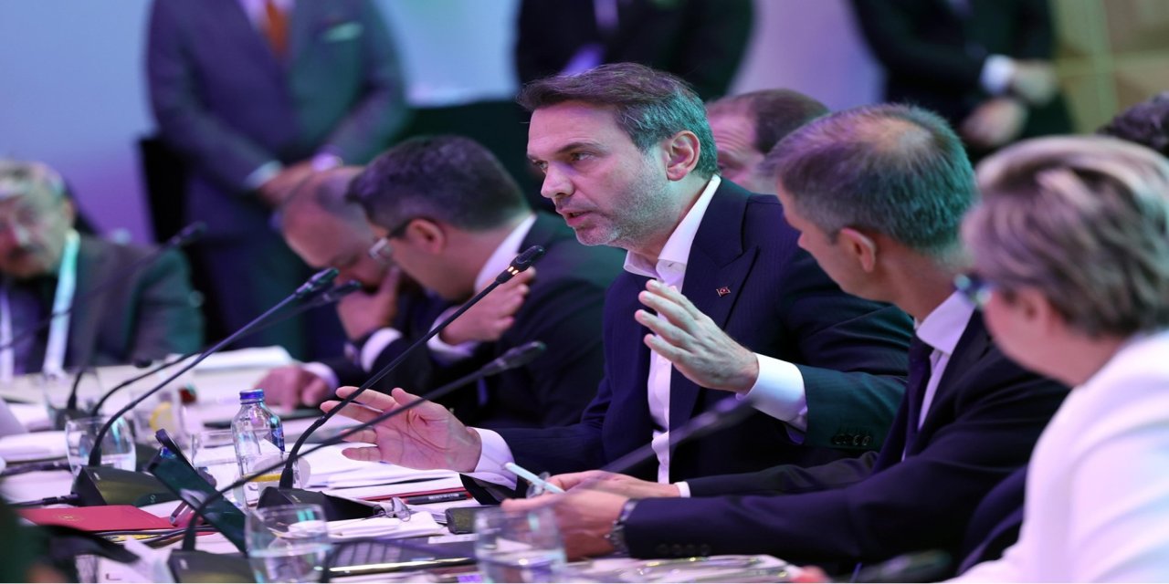 Enerji dönüşümünde 2035’te 120 bin megavat hedefi