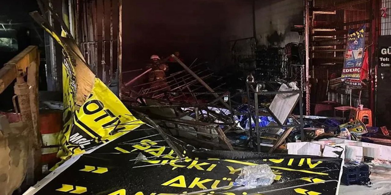 İzmir'de sanayi sitesinde yangın: 8 iş yeri ve 3 araç zarar gördü