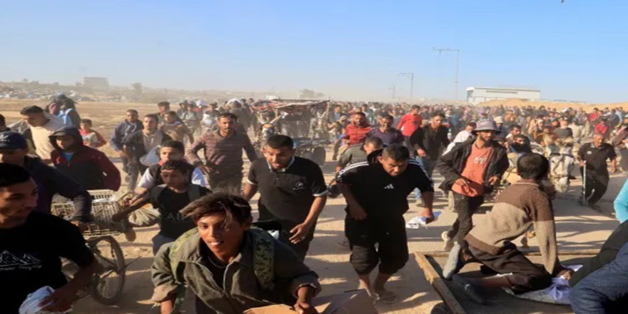 Gazze'de yardım bekleyen sivillere yönelik saldırı: 18 şehit