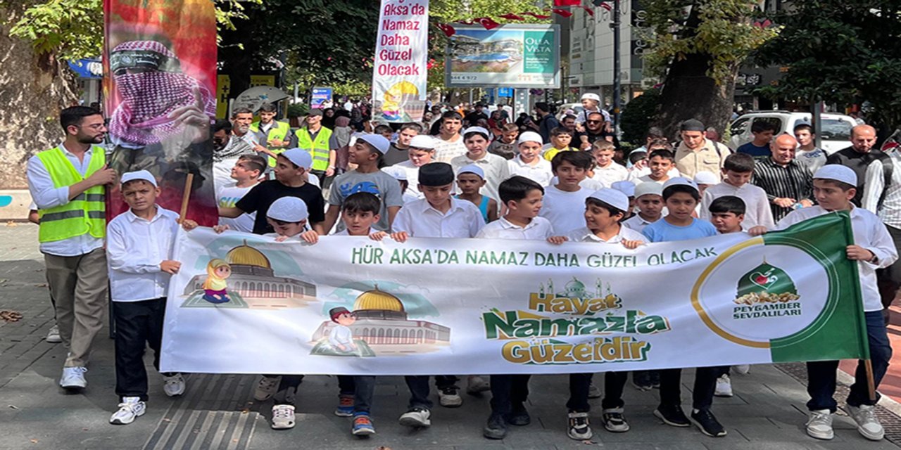 Kocaeli’de Hayat Namazla Güzeldir” etkinliğinin finali yapıldı