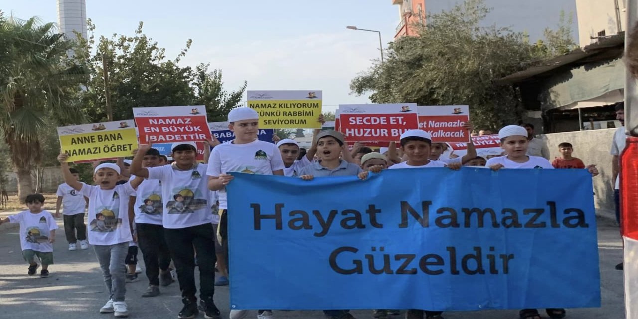 Mersin'de “Hayat Namazla Güzeldir” etkinliği düzenlendi