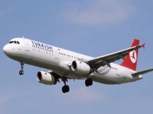 Türk Hava Yolları  St. Petersburg'dan Antalya'ya düzenli sefer yapmaya başladı