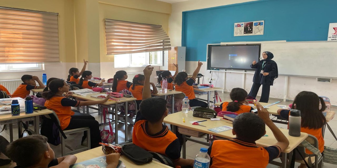 Batman'da çocuklara hazır gıdaların zararları anlatıldı