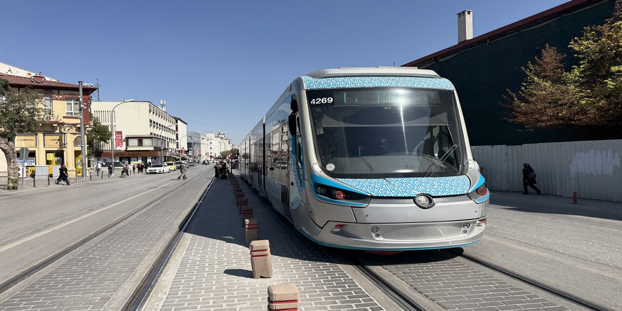 Konya’da yeni üniversitelilere 10 günlük ücretsiz ulaşım desteği