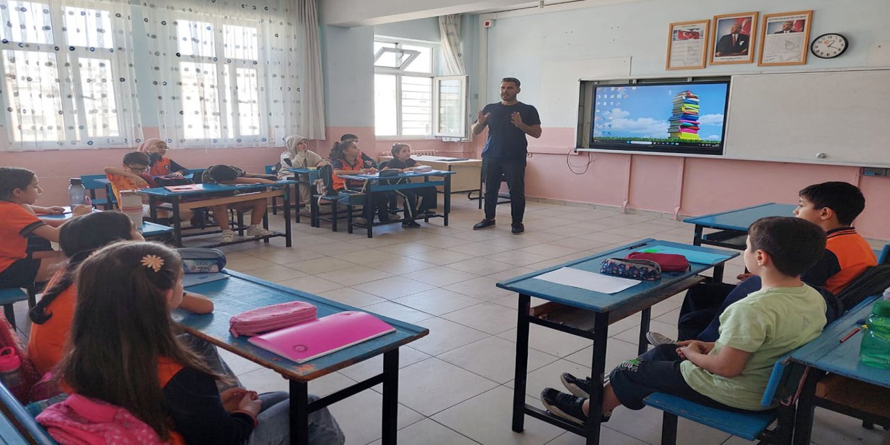 Batman'da öğrencilere teknoloji bağımlılığı eğitimi