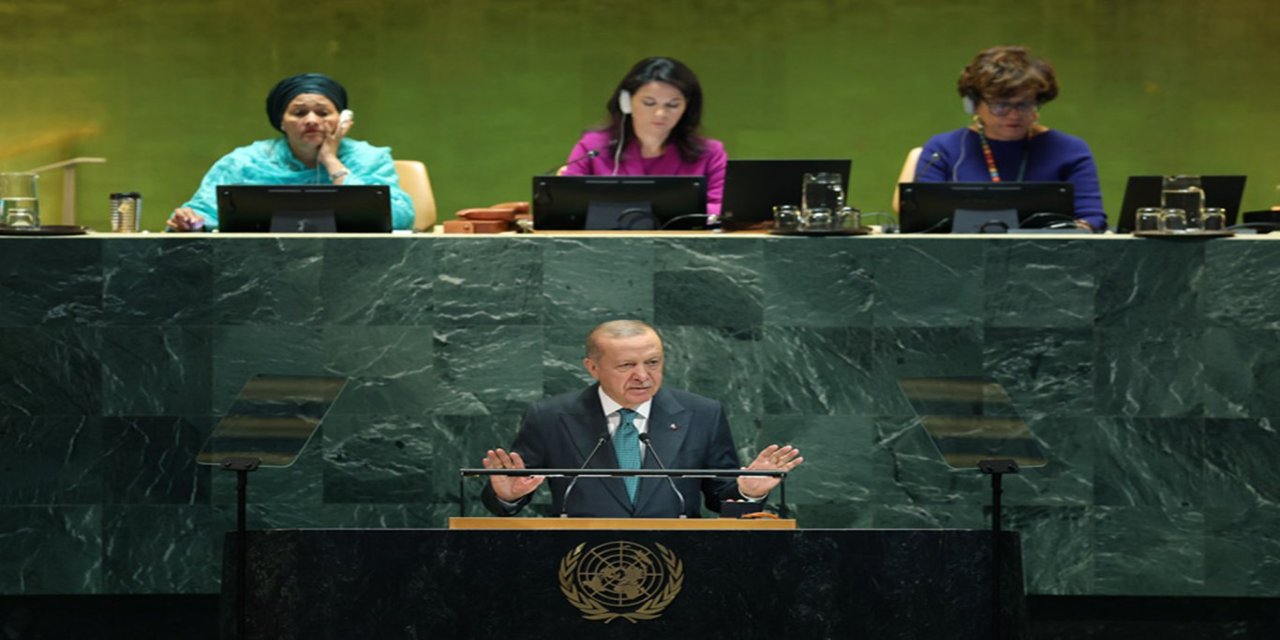 Erdoğan'dan İran'ın nükleer programına diplomatik destek