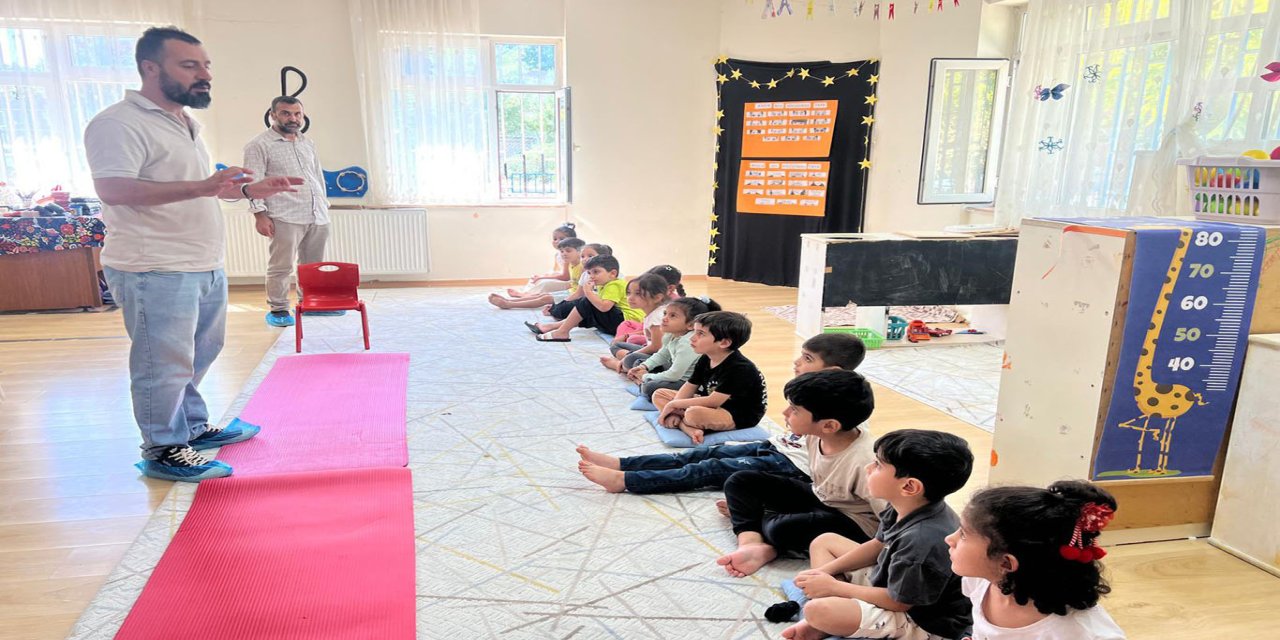 Miniklere sağlıklı beslenme eğitimi