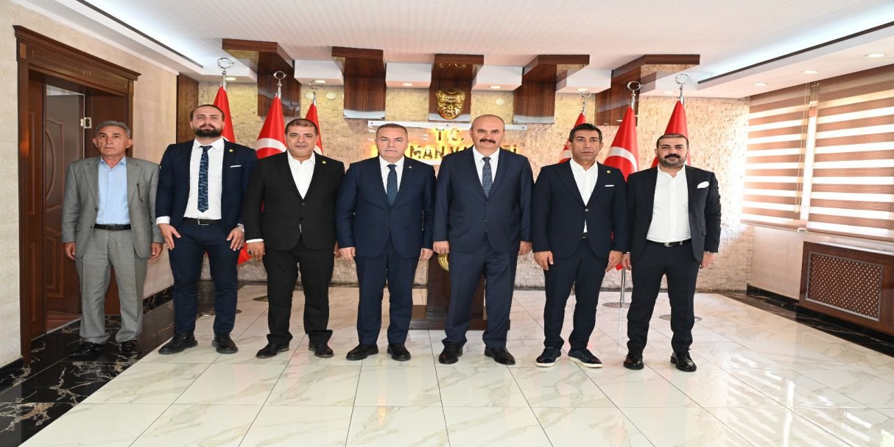 Anavatan Partisi Genel Başkanı Vali Canalp'ı Ziyaret Etti