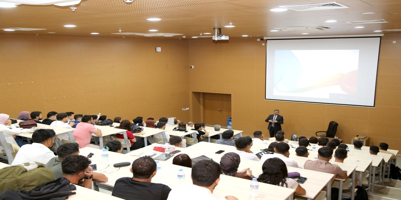 Siirt Üniversitesi’nde akademik yılın ilk dersi: Filistin