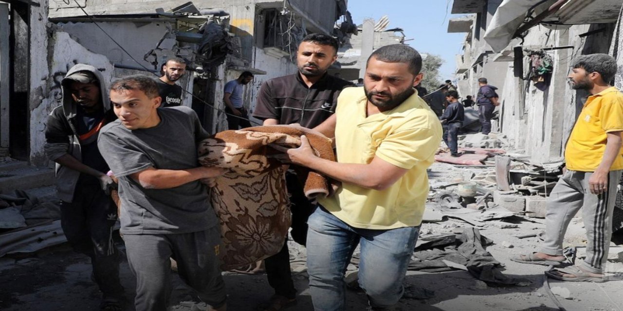 Siyonist rejim Gazze'yi yoğun şekilde bombalıyor: Çok sayıda şehit ve yaralı