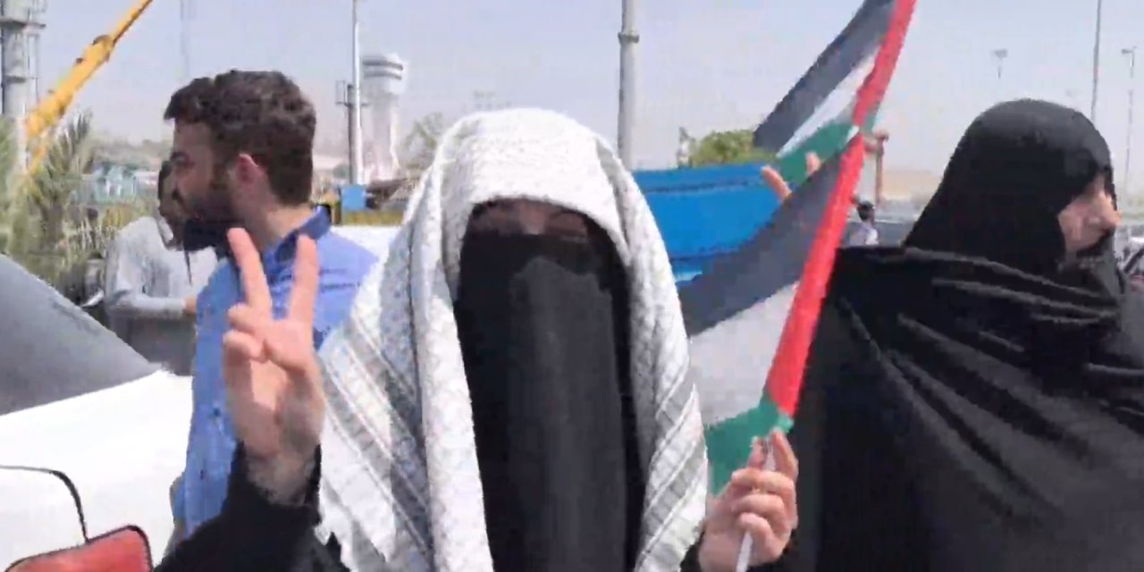 Sumud Dostları Konvoyu Çabahar Limanı'nda